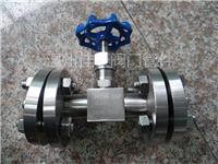 不锈钢法兰针型阀在工业管道中的关键作用与应用解析